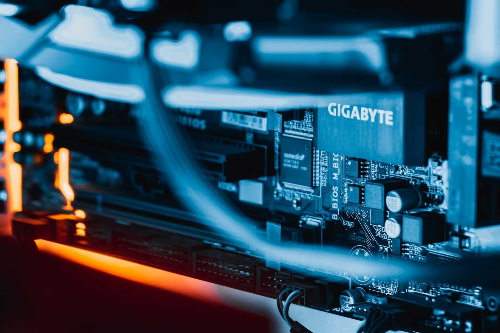 Avoiding Data Leaks with Self-Hosted AI: My Setup with Ollama and Open Web UI